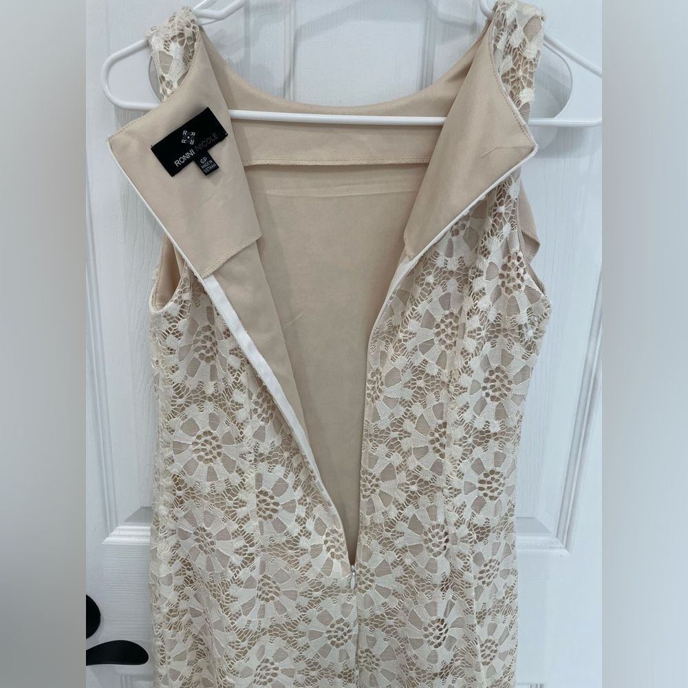 Ronni Nicole Ivory Cream Floral Lace Crew Neck Sleeveless Mini Dress Size 6P - Picture 3 of 6